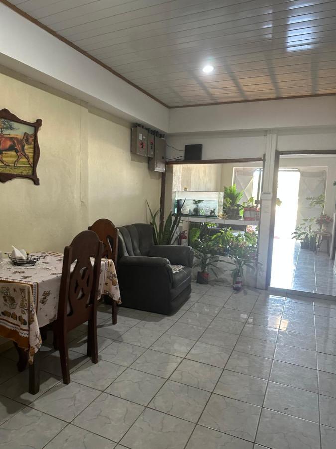 Hospedaje Angela Hotel Nicoya Kültér fotó